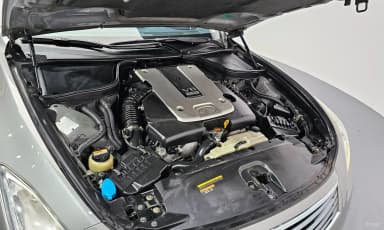 G37