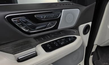 Navigator 4th generation