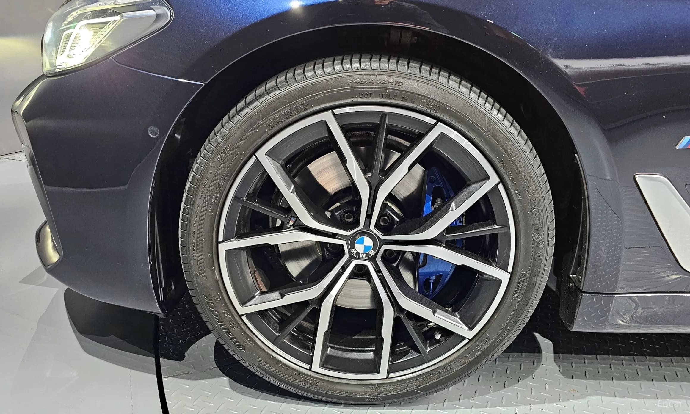 5 Series (G30)