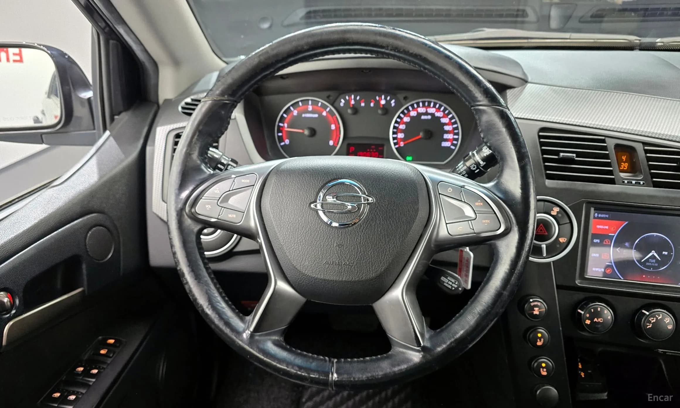 Korando Sports
