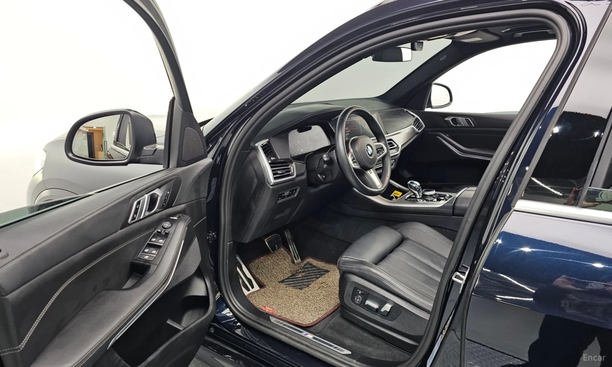 X5 (G05)