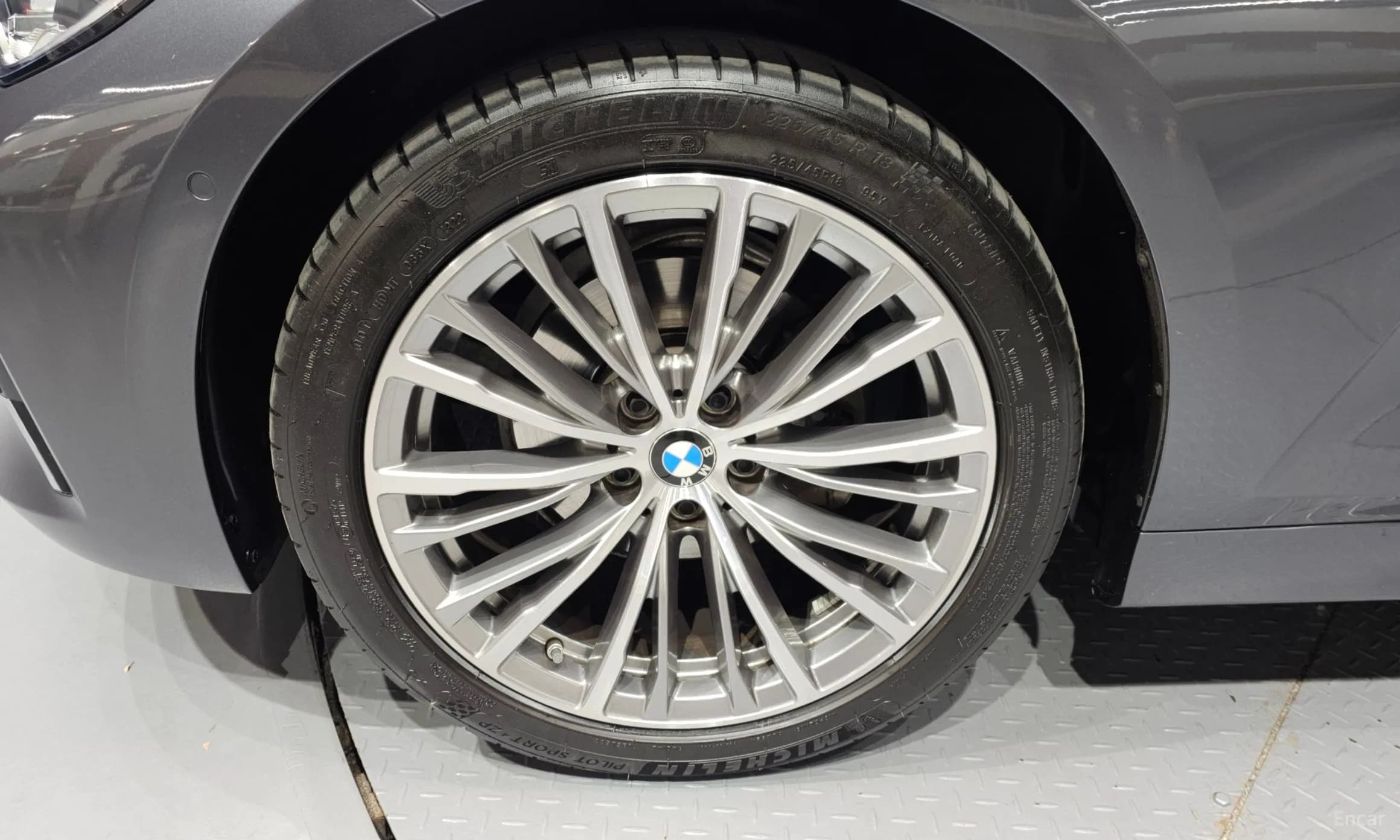 3 Series (G20)