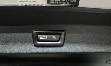 X3 (G01)