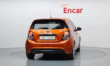 Aveo Hatchback