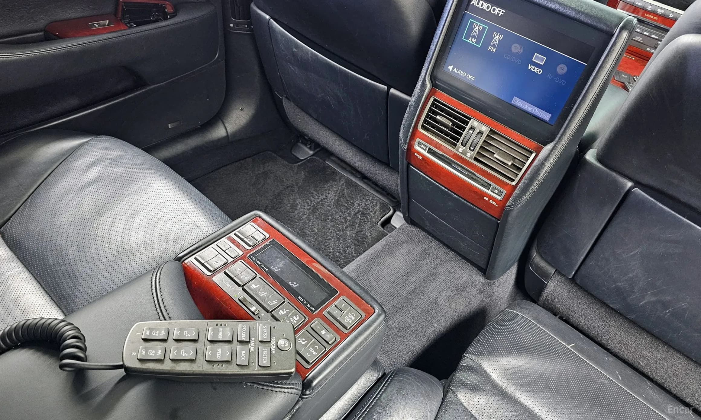 LS460L