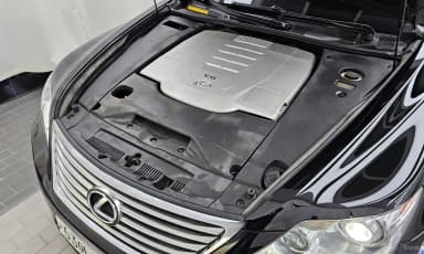 LS460L