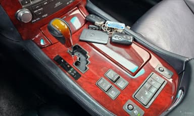 LS460L
