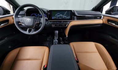 Camry (XV80)