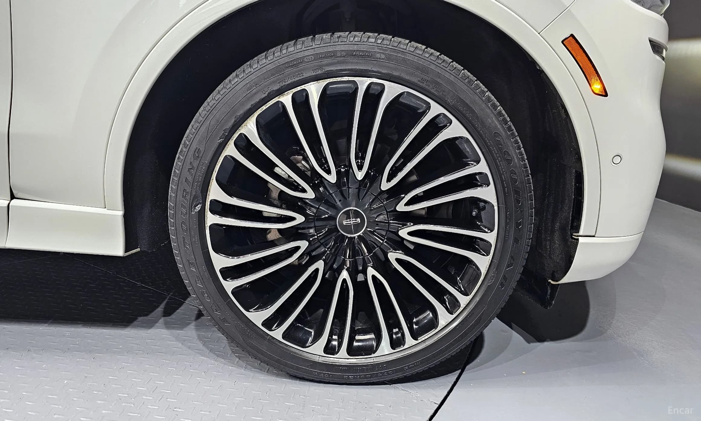 Aviator 2nd Generation