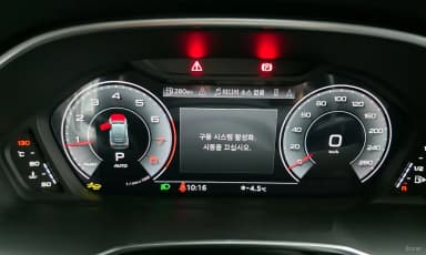 Q3 (F3)
