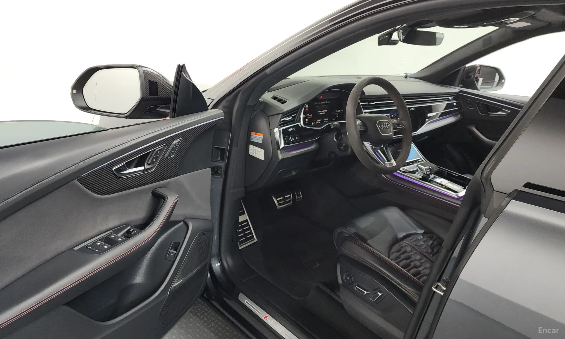 RSQ8 (4M)