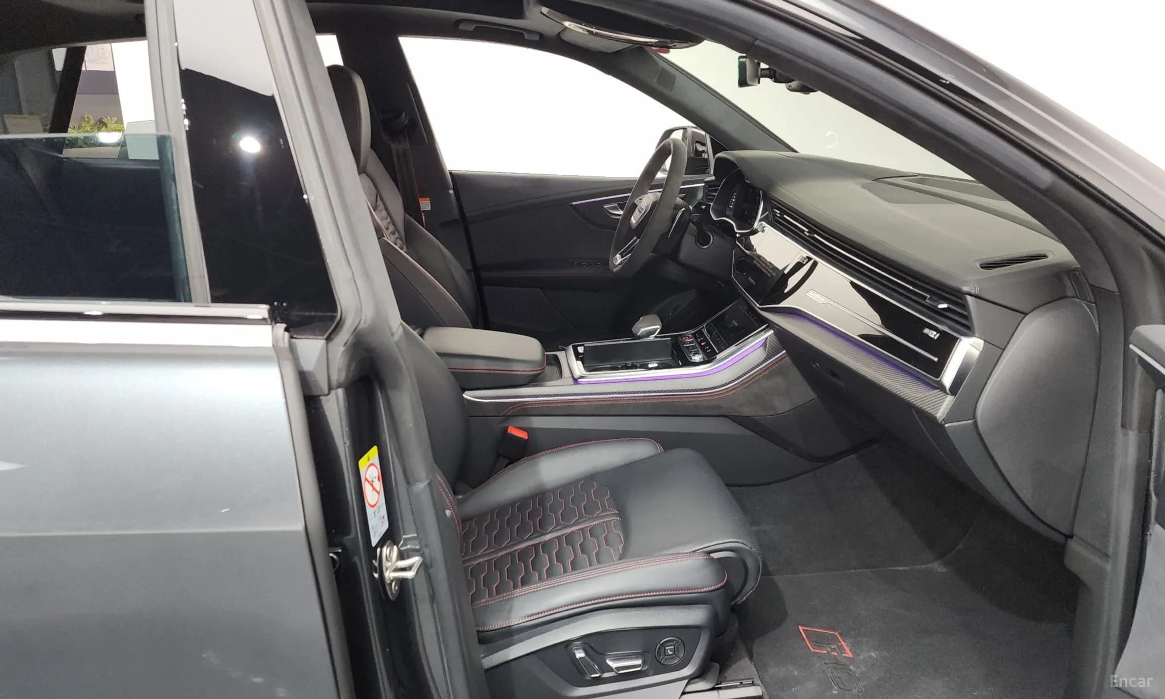 RSQ8 (4M)