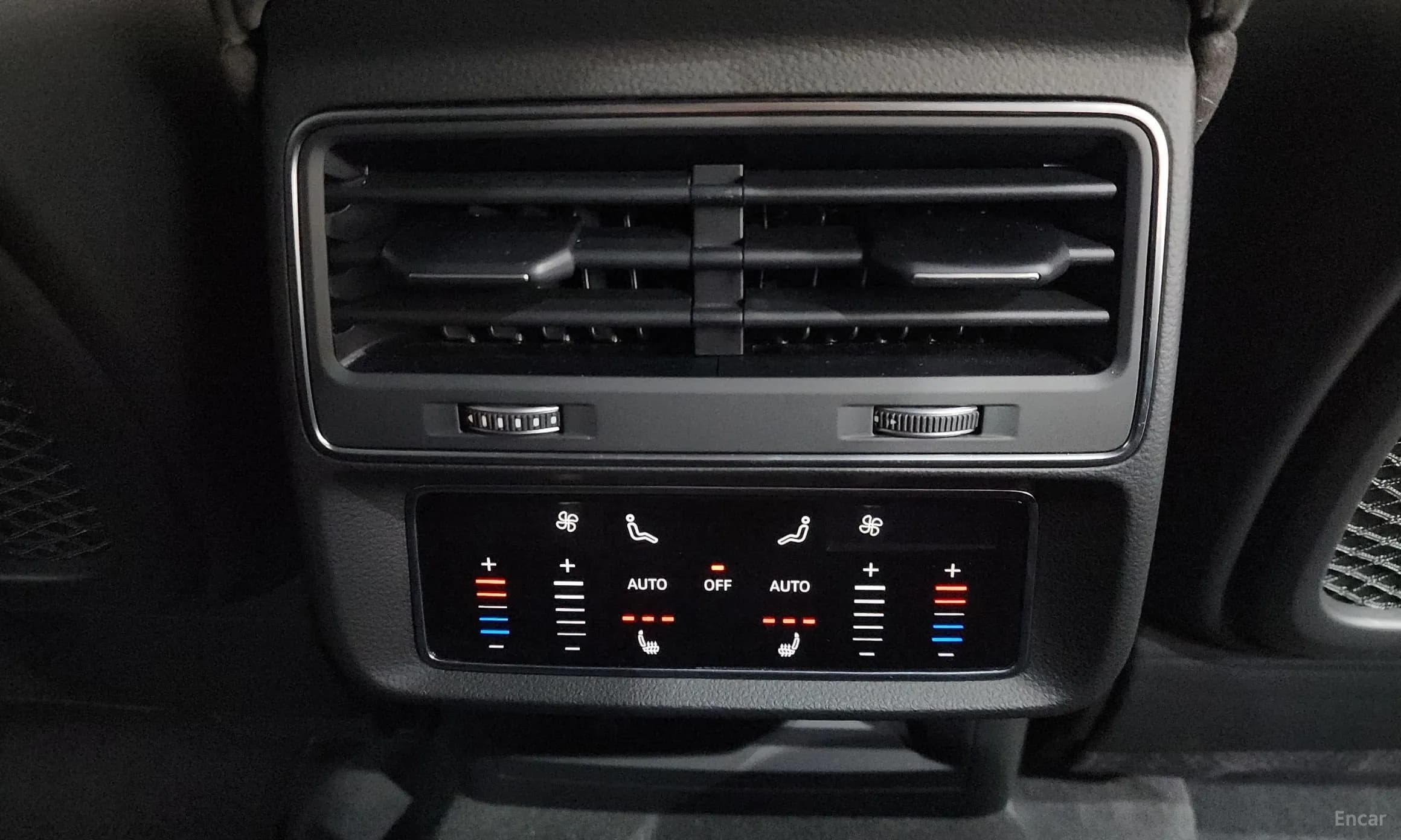 RSQ8 (4M)