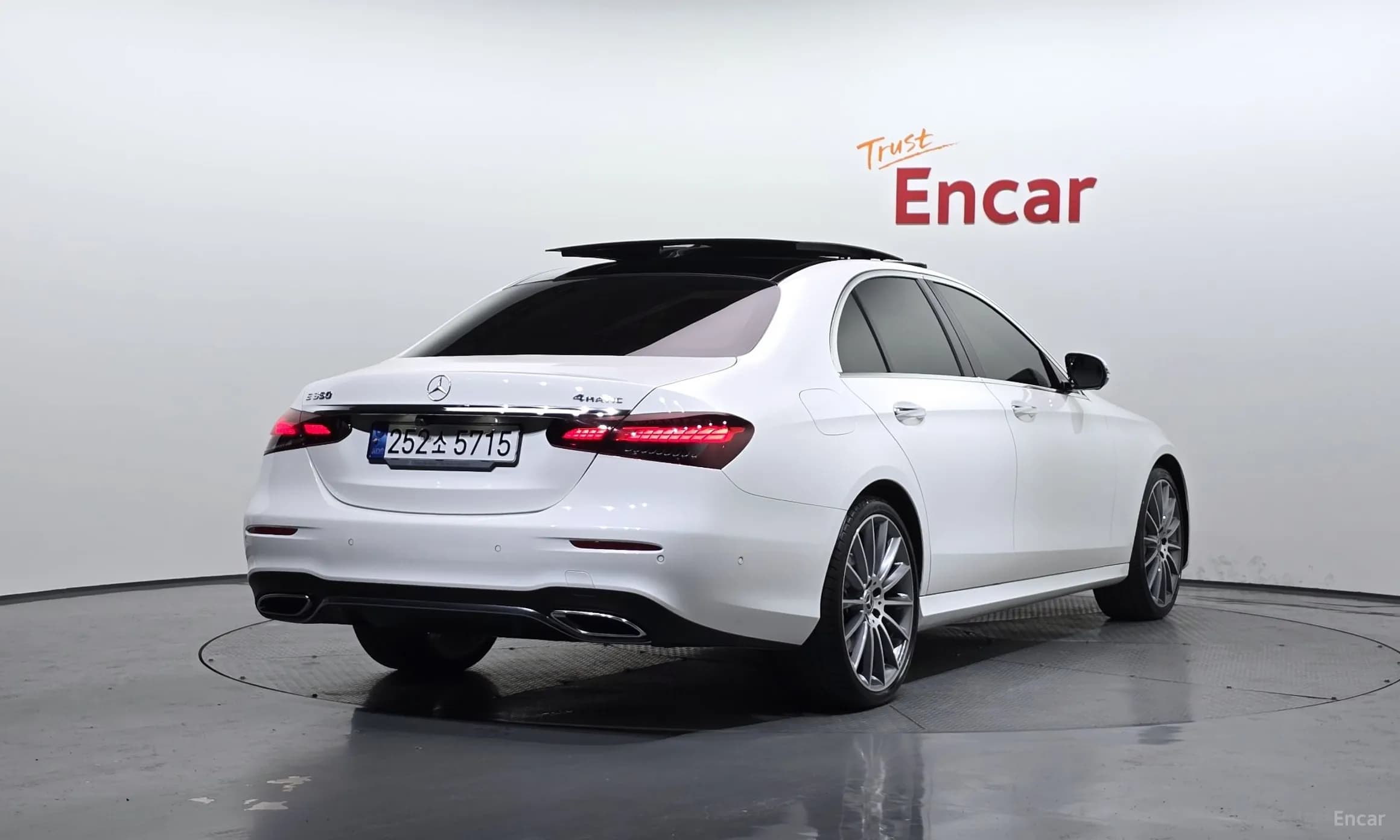 E-Class W213