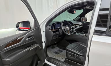 Escalade 5th Generation