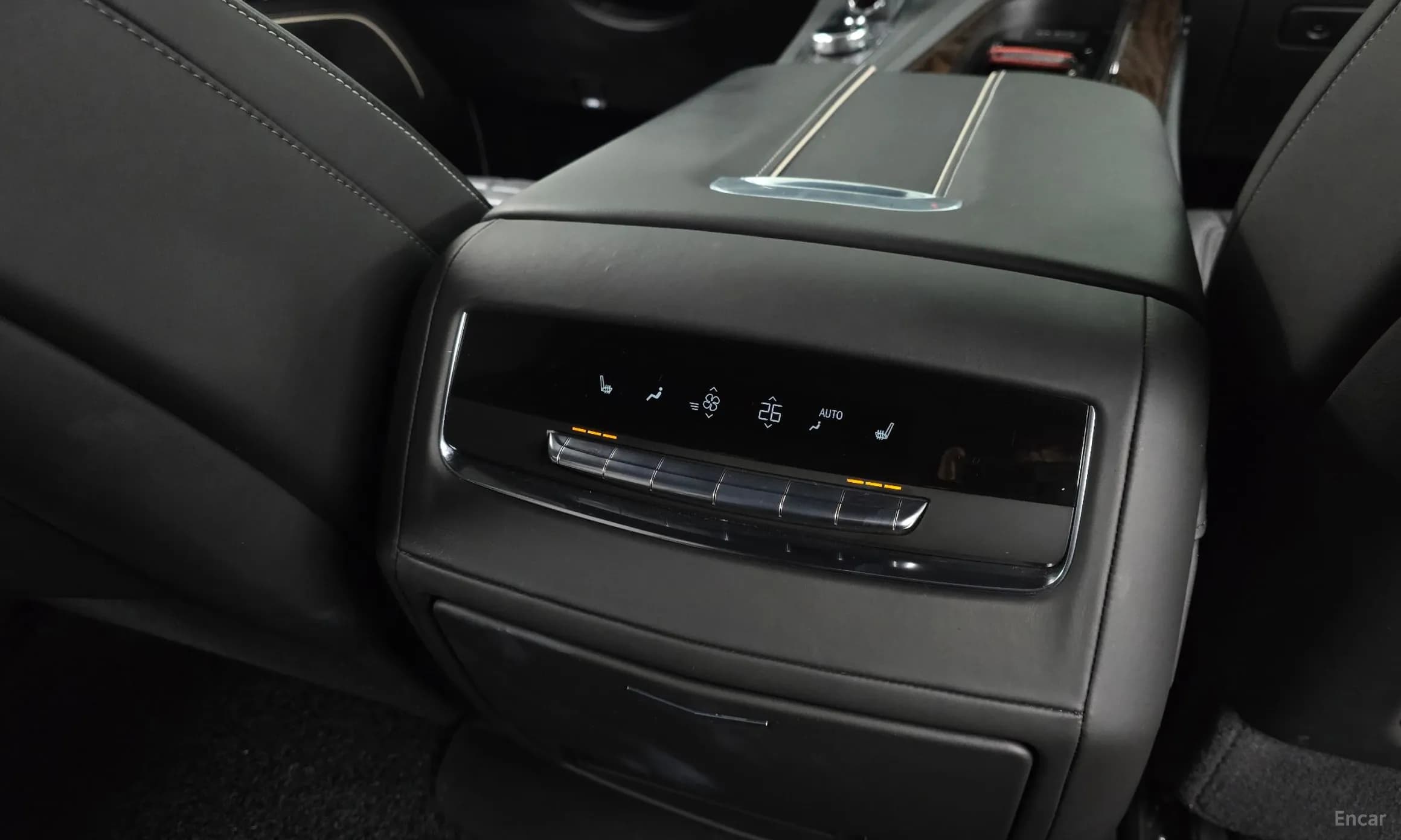 Escalade 5th Generation