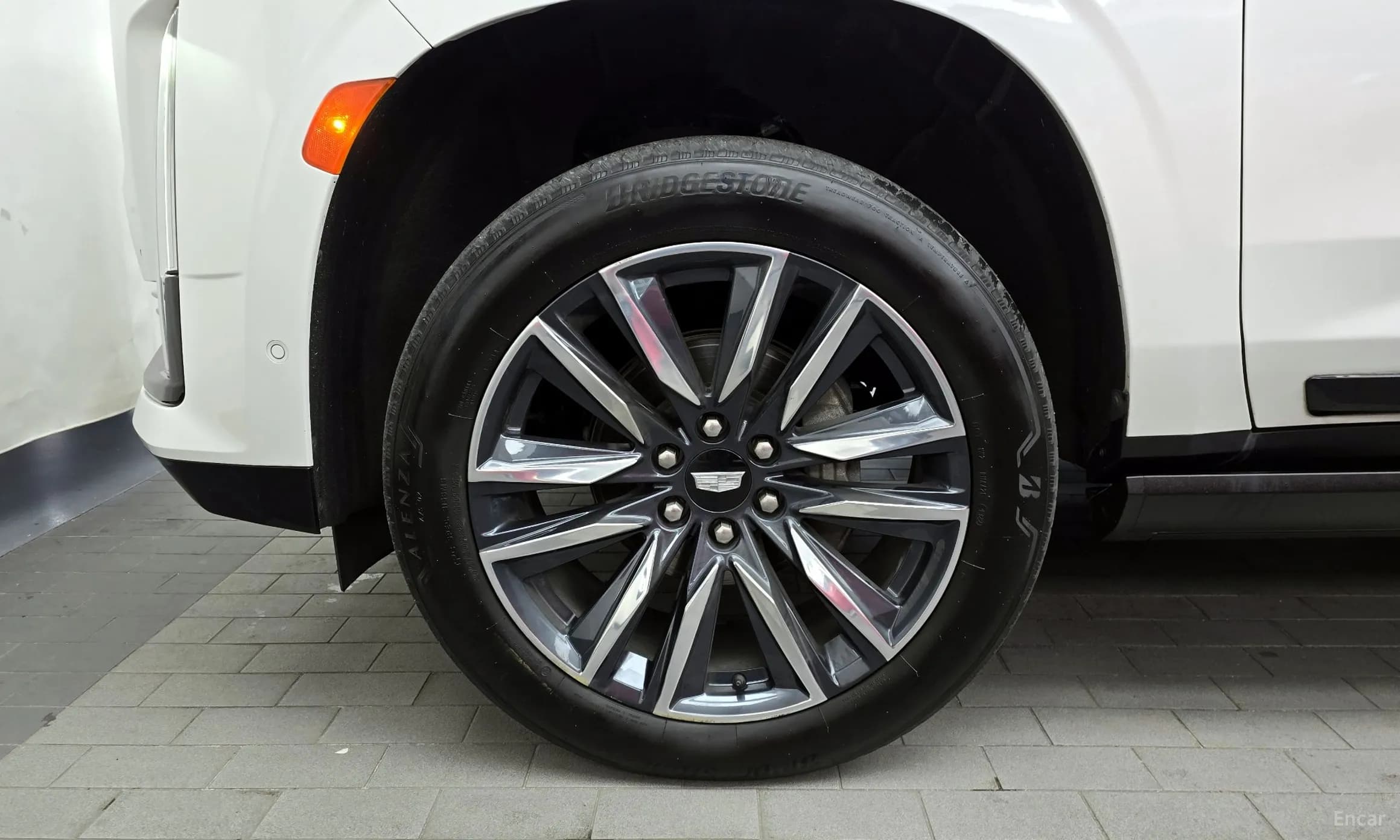 Escalade 5th Generation