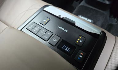 ES300h 7th Generation