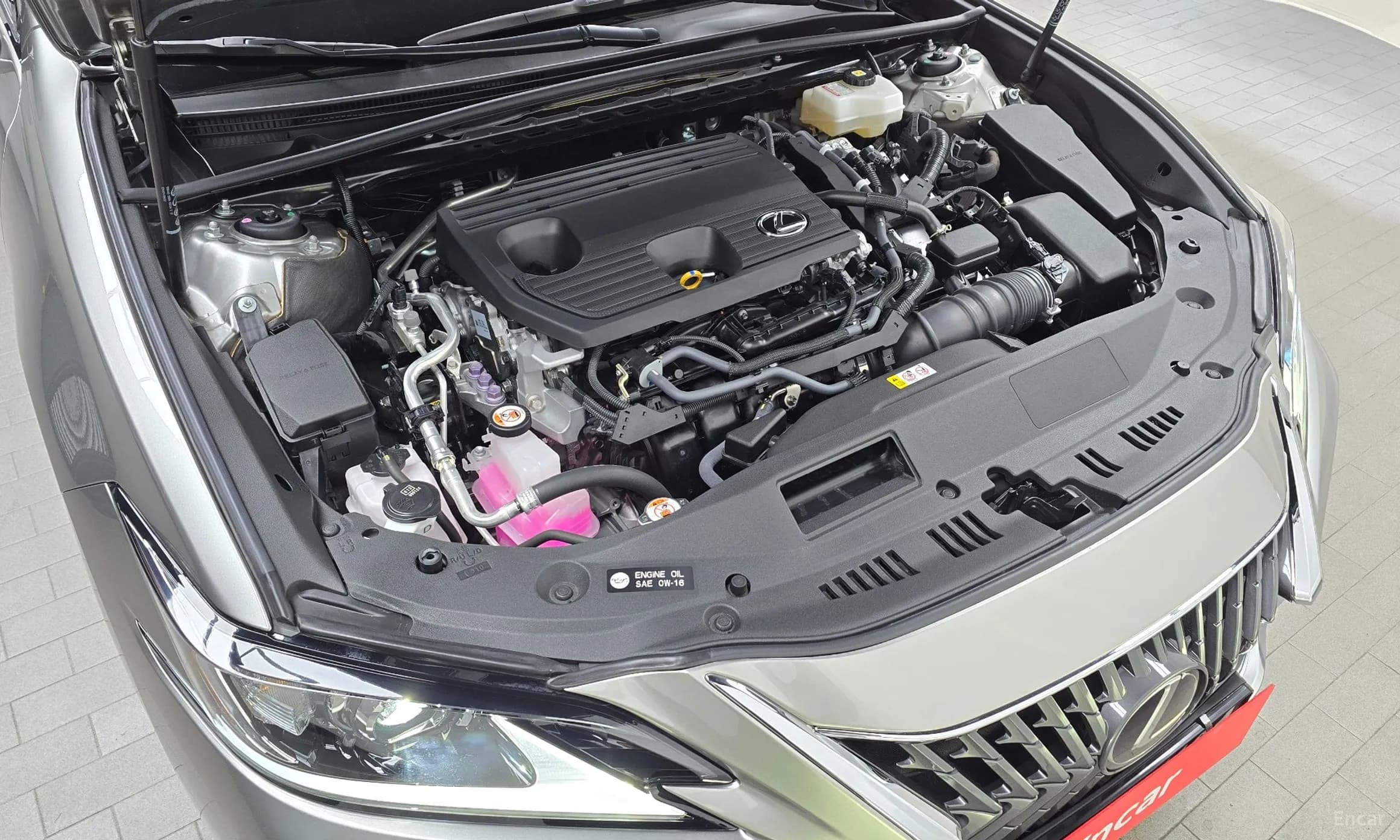 ES300h 7th Generation
