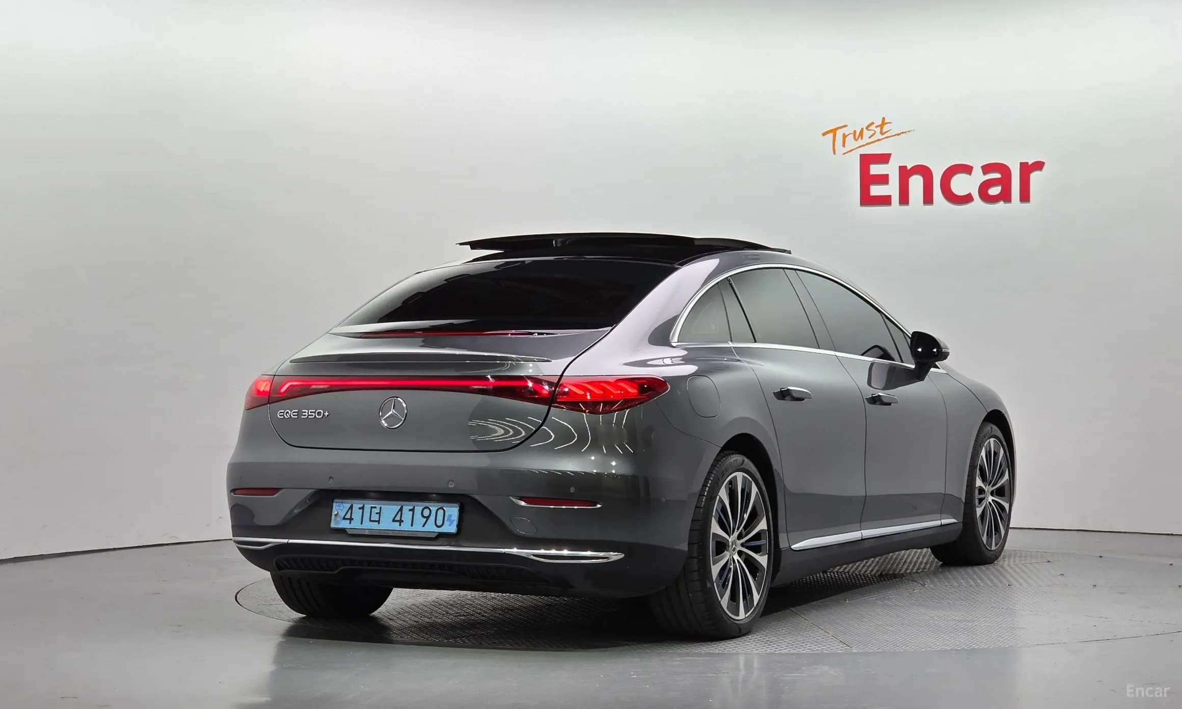 EQE V295