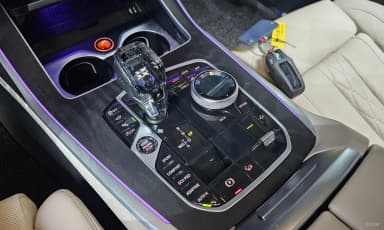 X7 (G07)