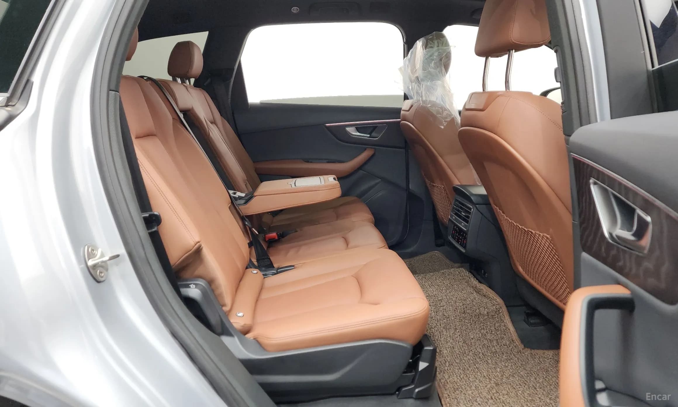 Q7 (4M)