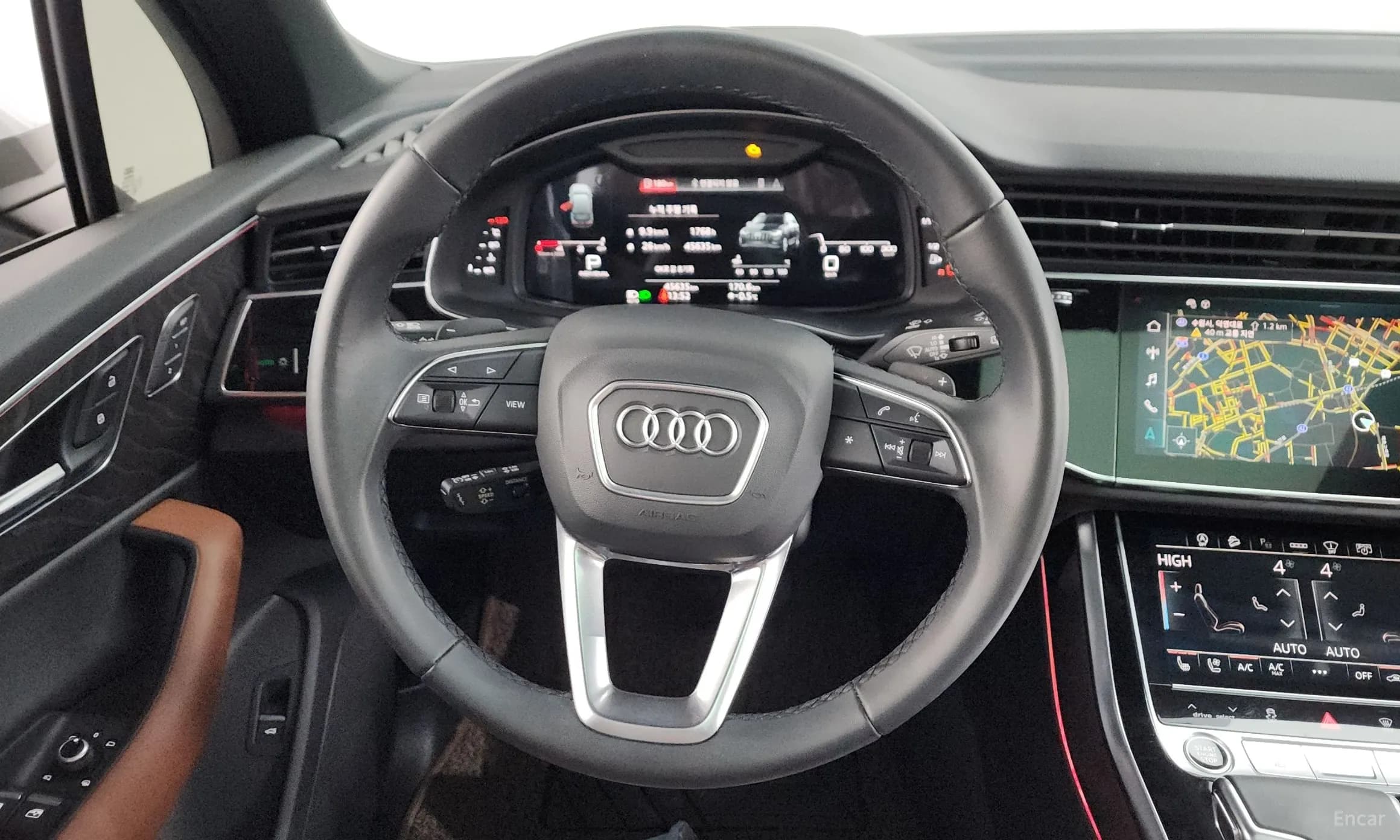 Q7 (4M)
