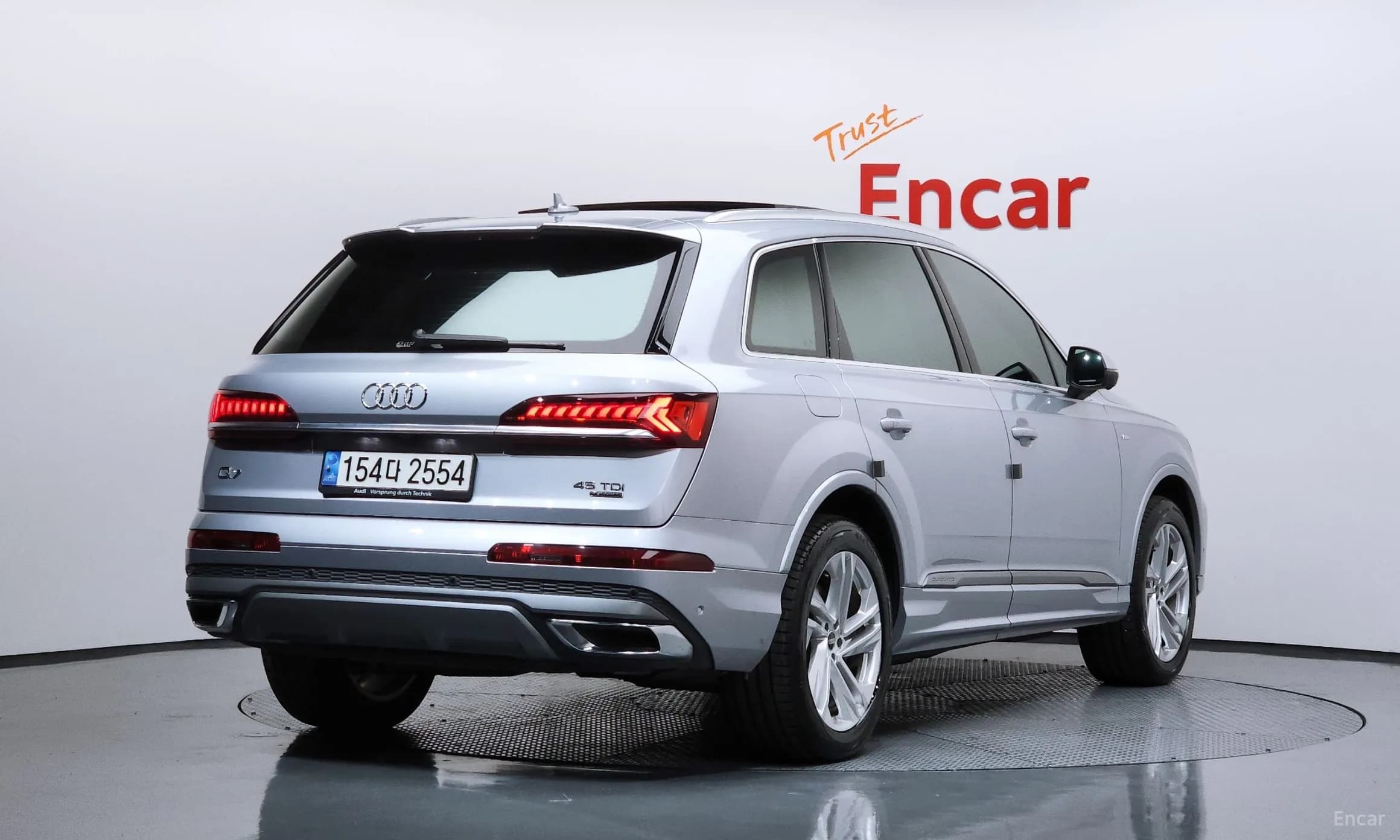 Q7 (4M)