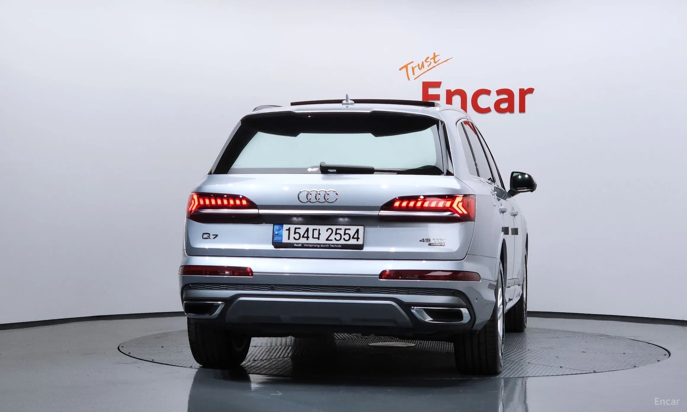 Q7 (4M)
