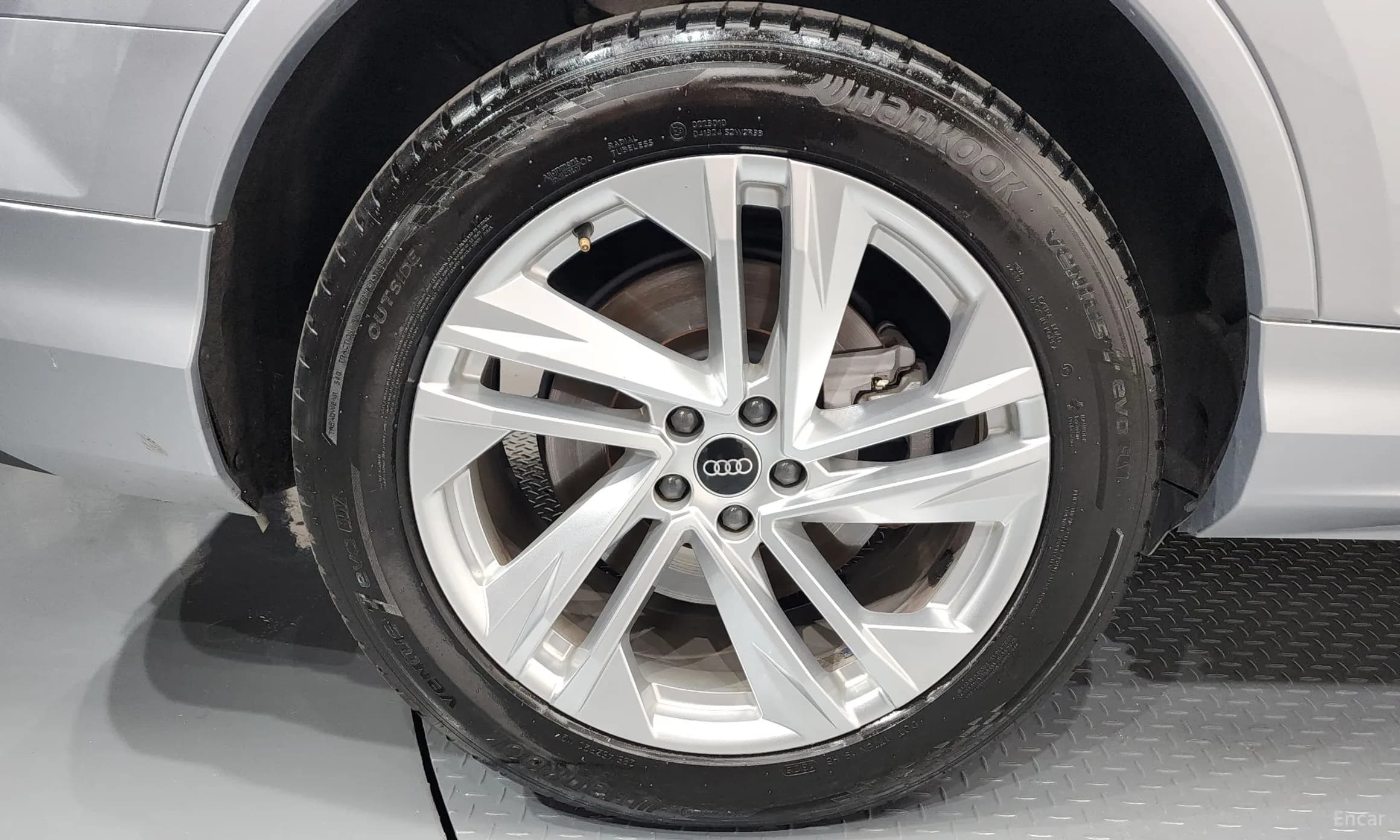Q7 (4M)