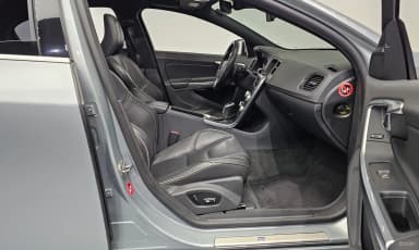 S60