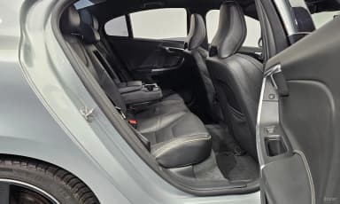 S60