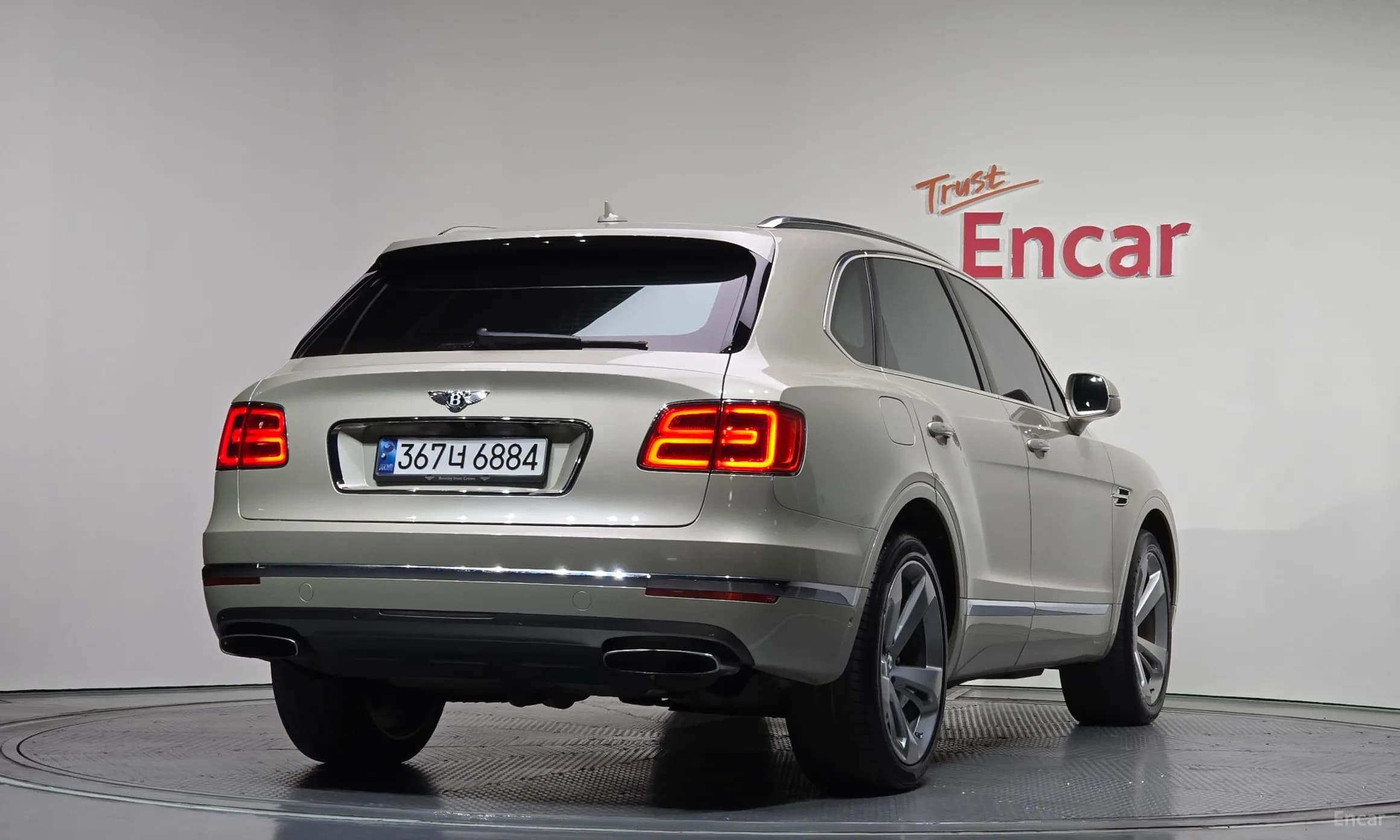 Bentayga