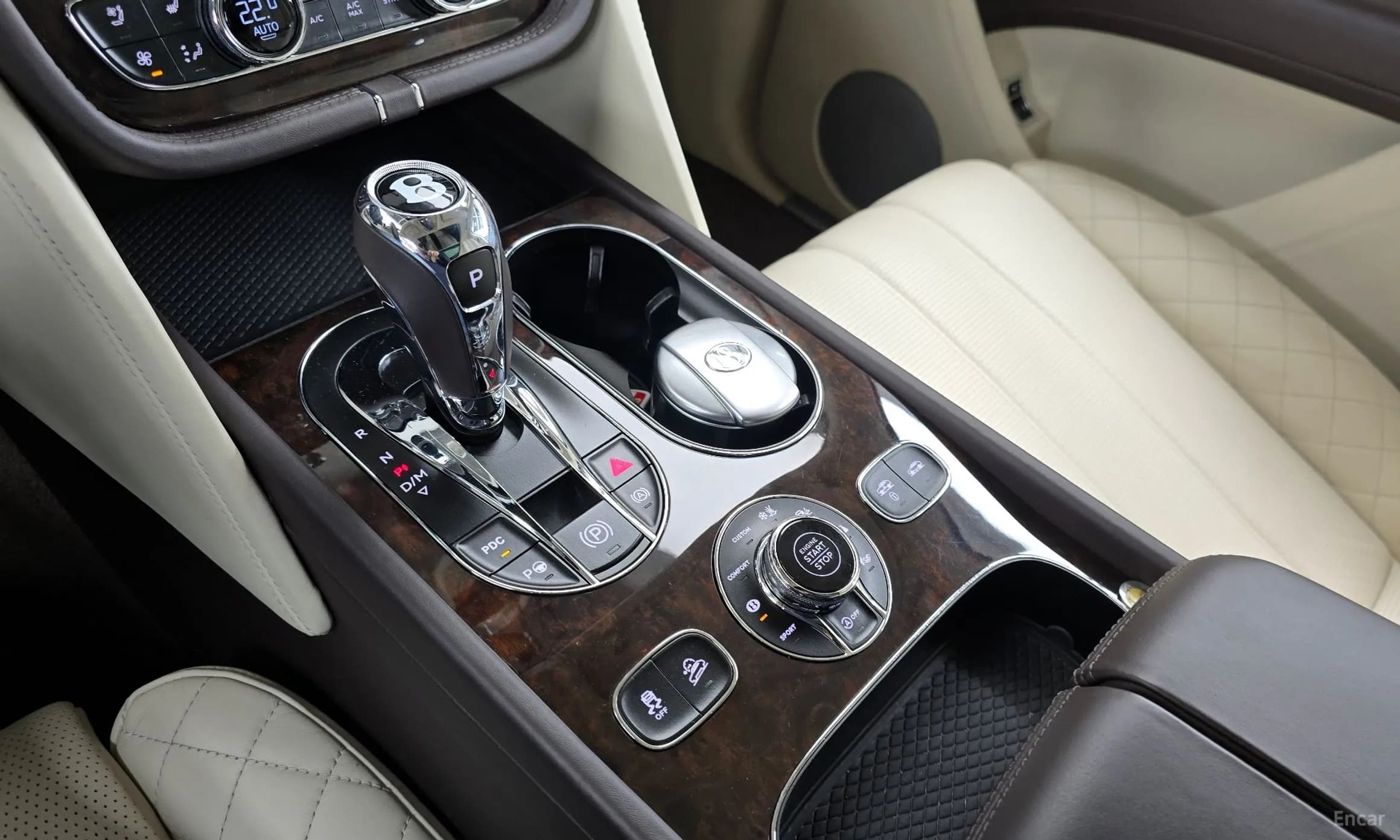 Bentayga