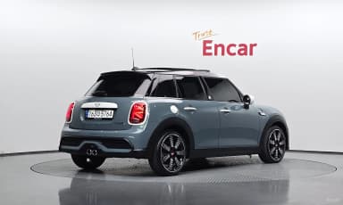 Cooper S
