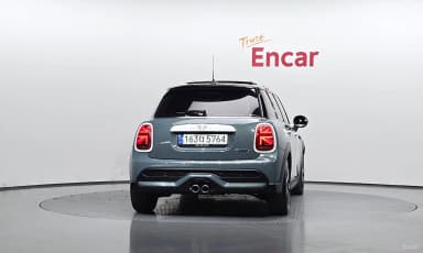 Cooper S