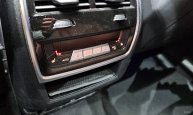 X6 (G06)