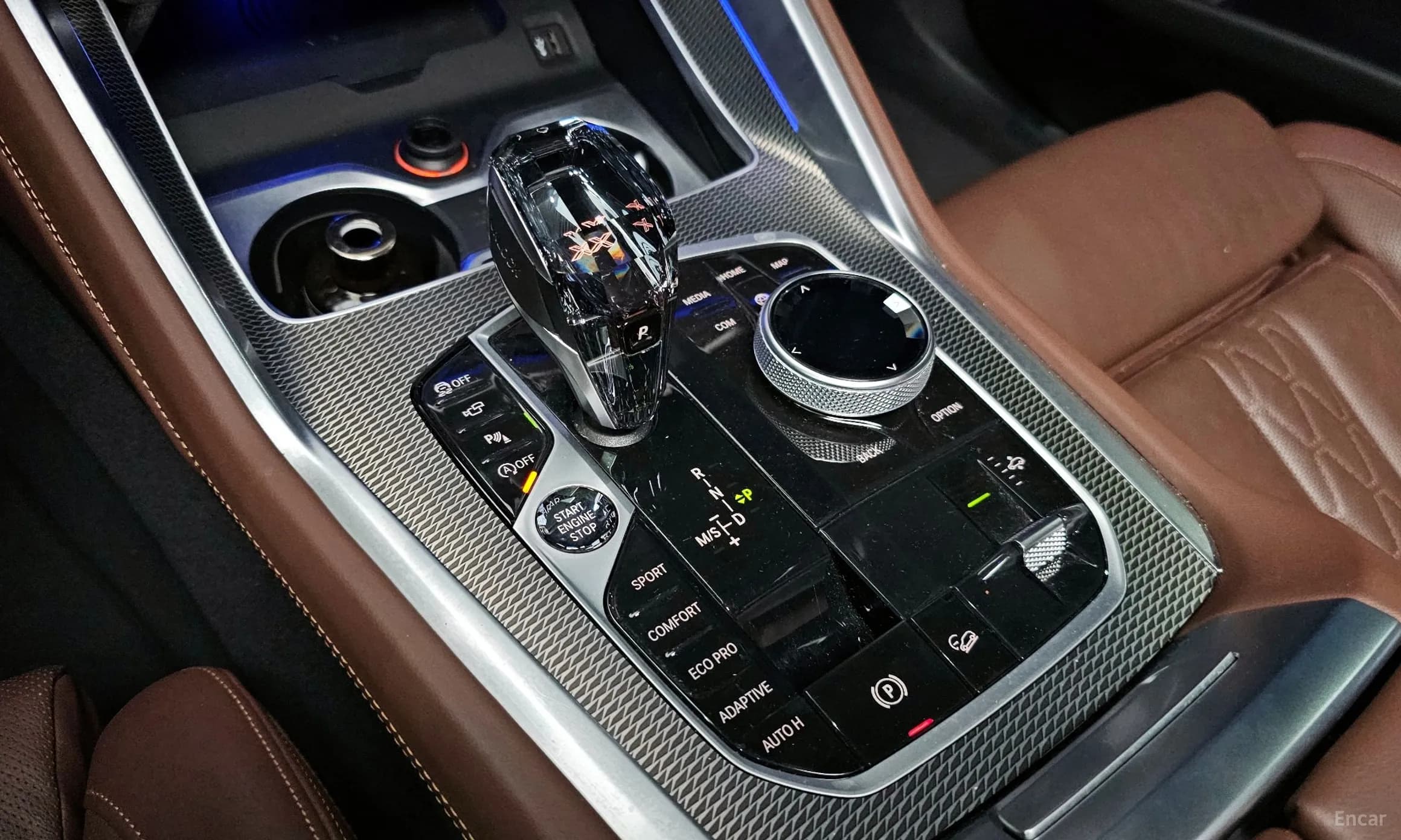 X6 (G06)
