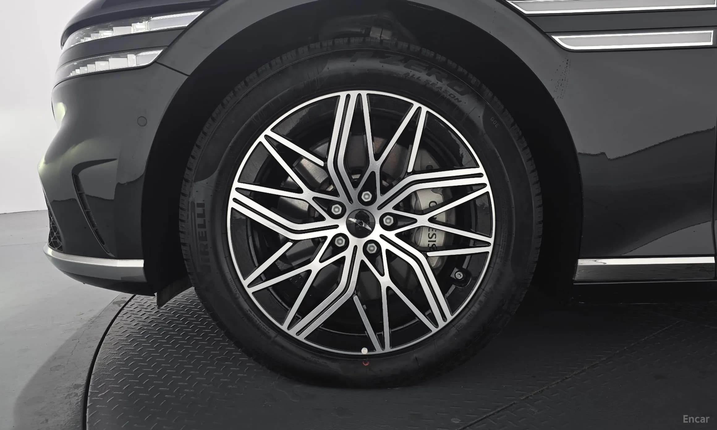 G90 (RS4)
