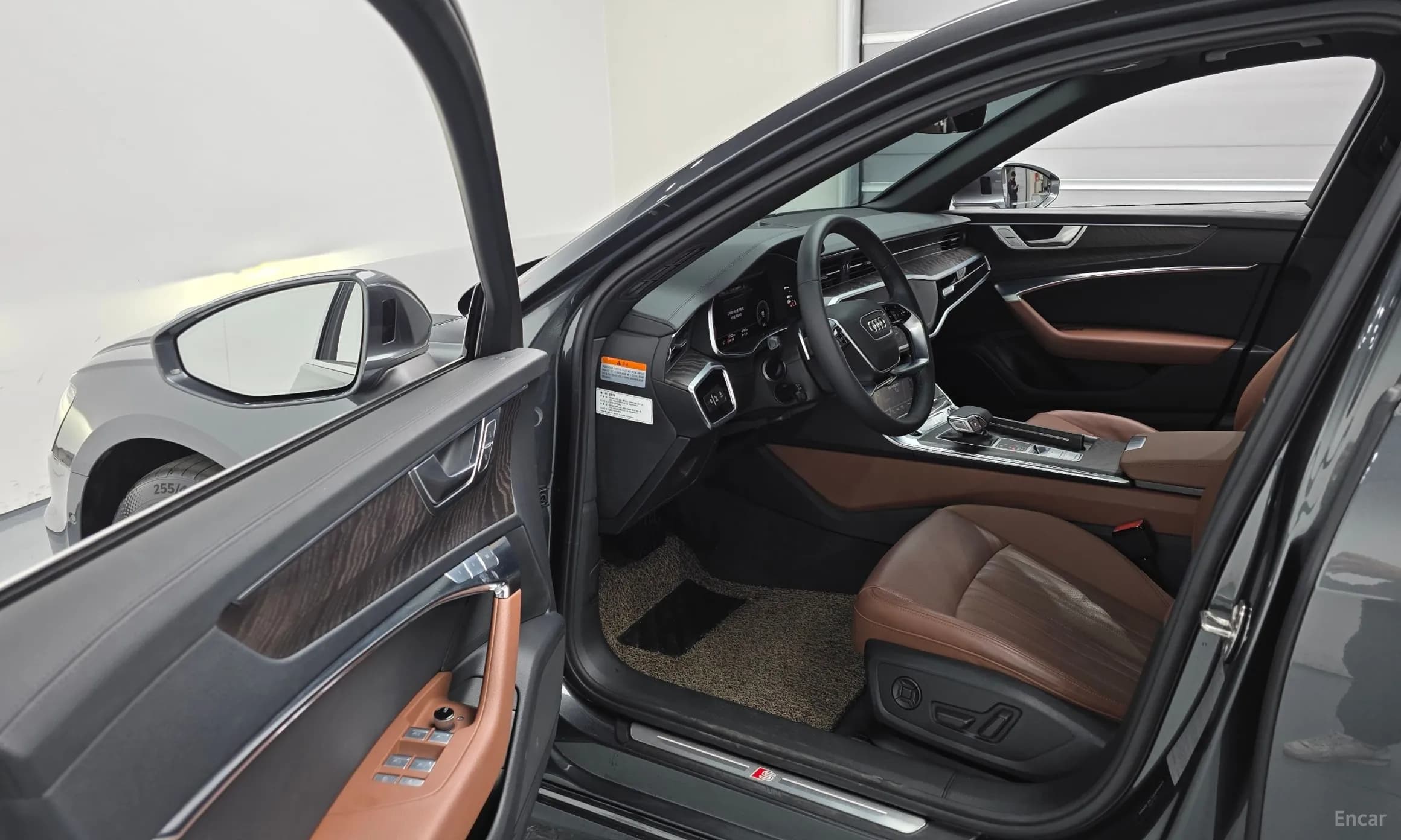 A6 (C8)