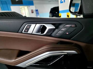 X6 (G06)