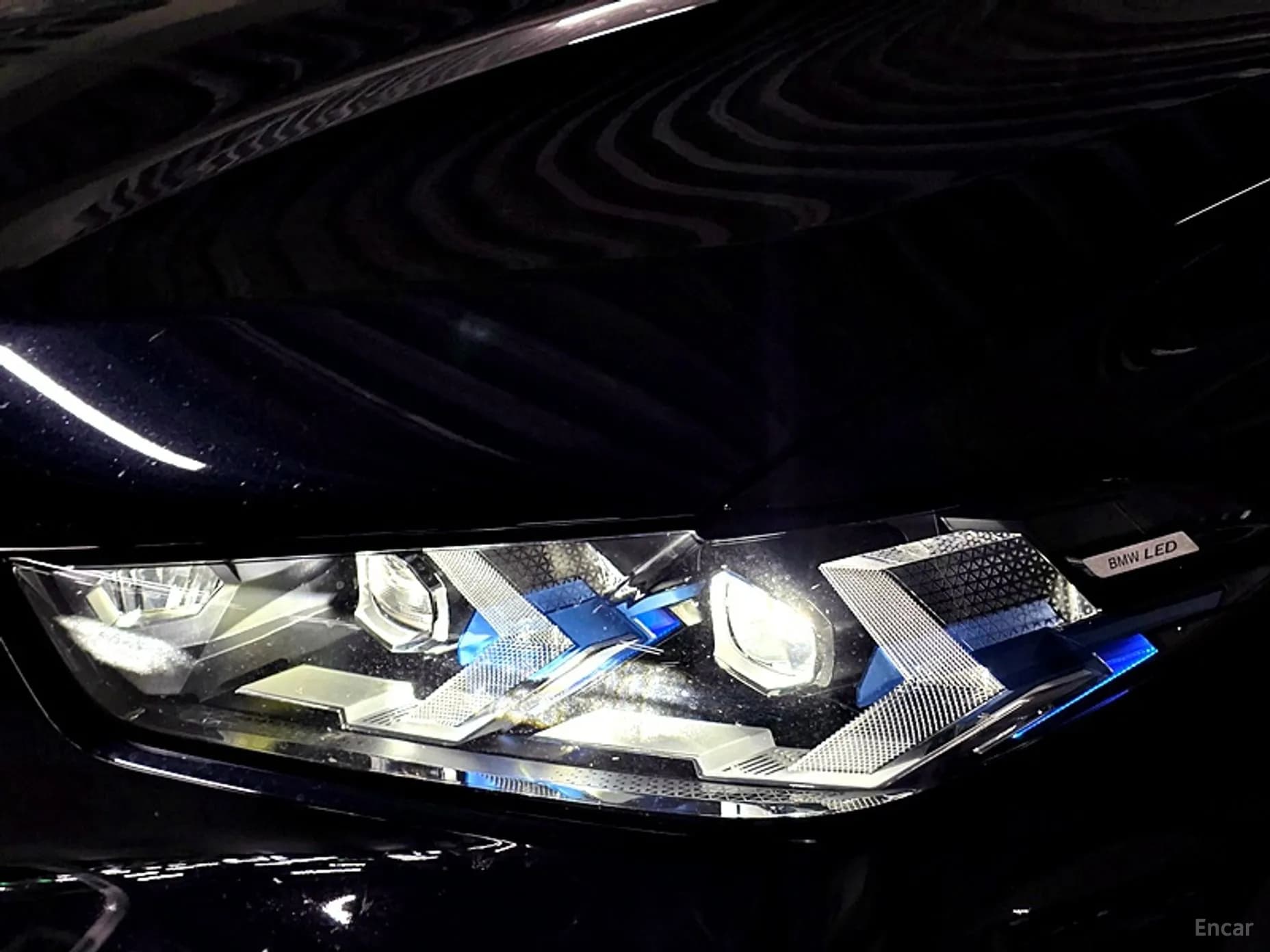 X6 (G06)