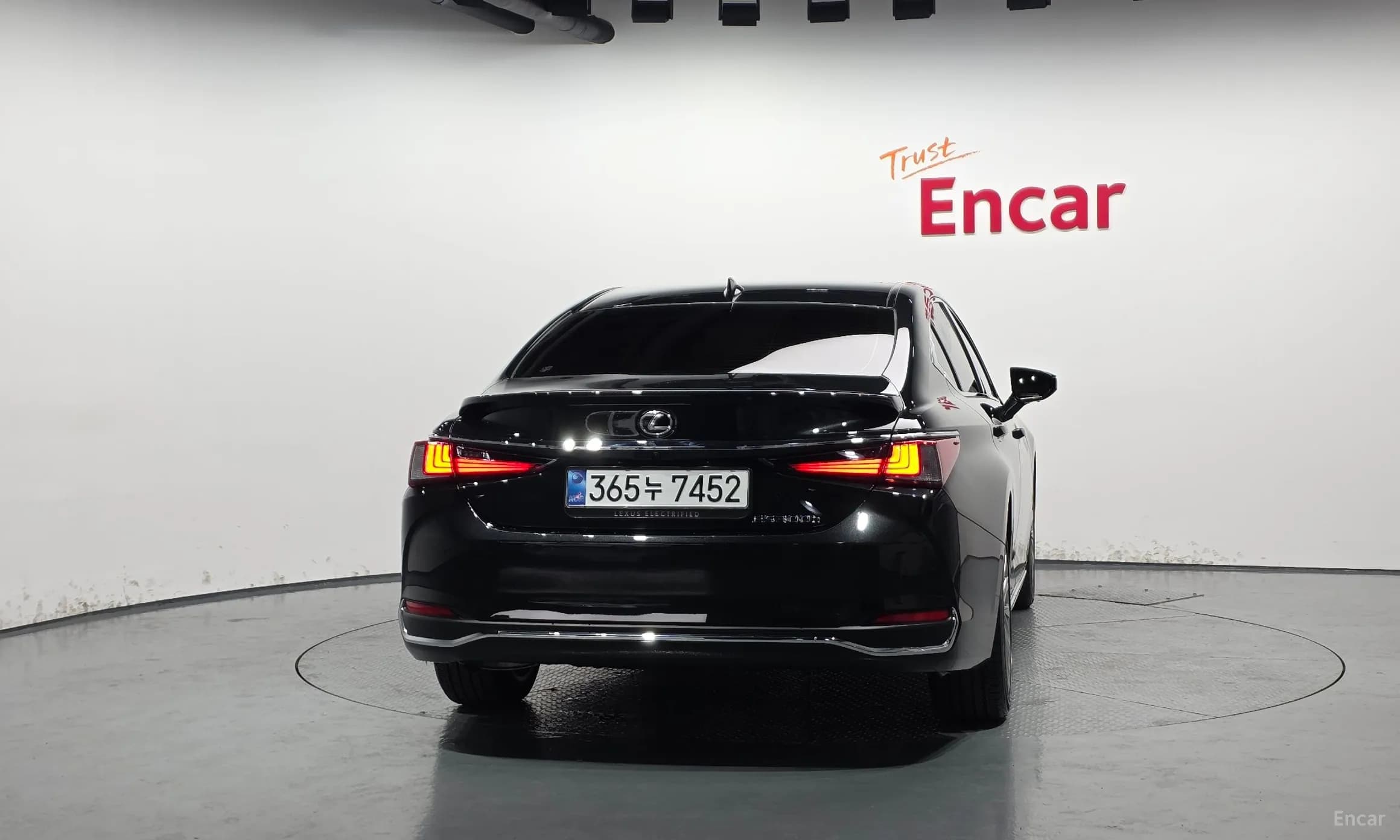 ES300h 7th Generation