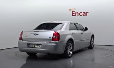 300C