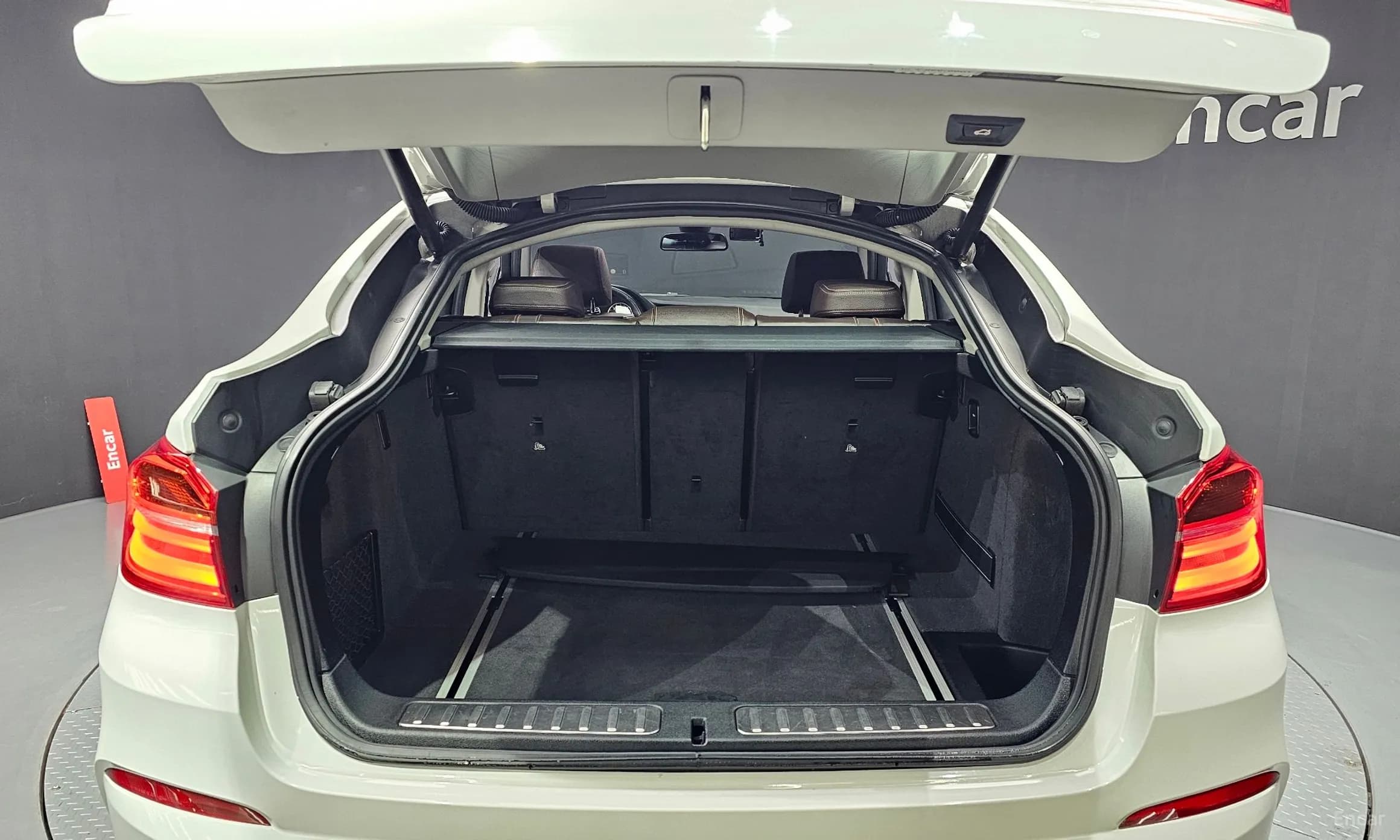X4 (F26)