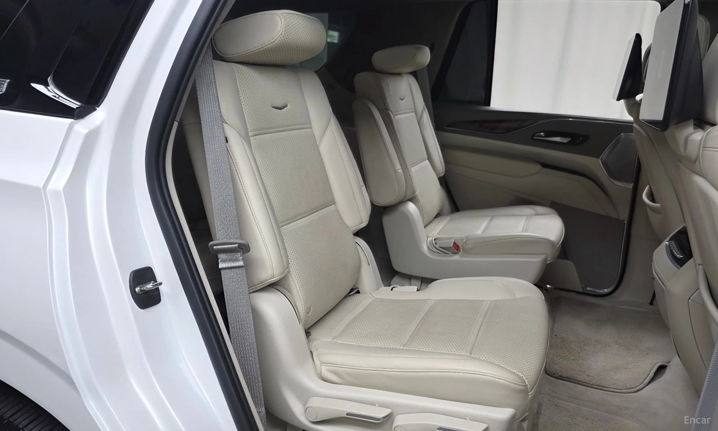 Escalade 5th Generation