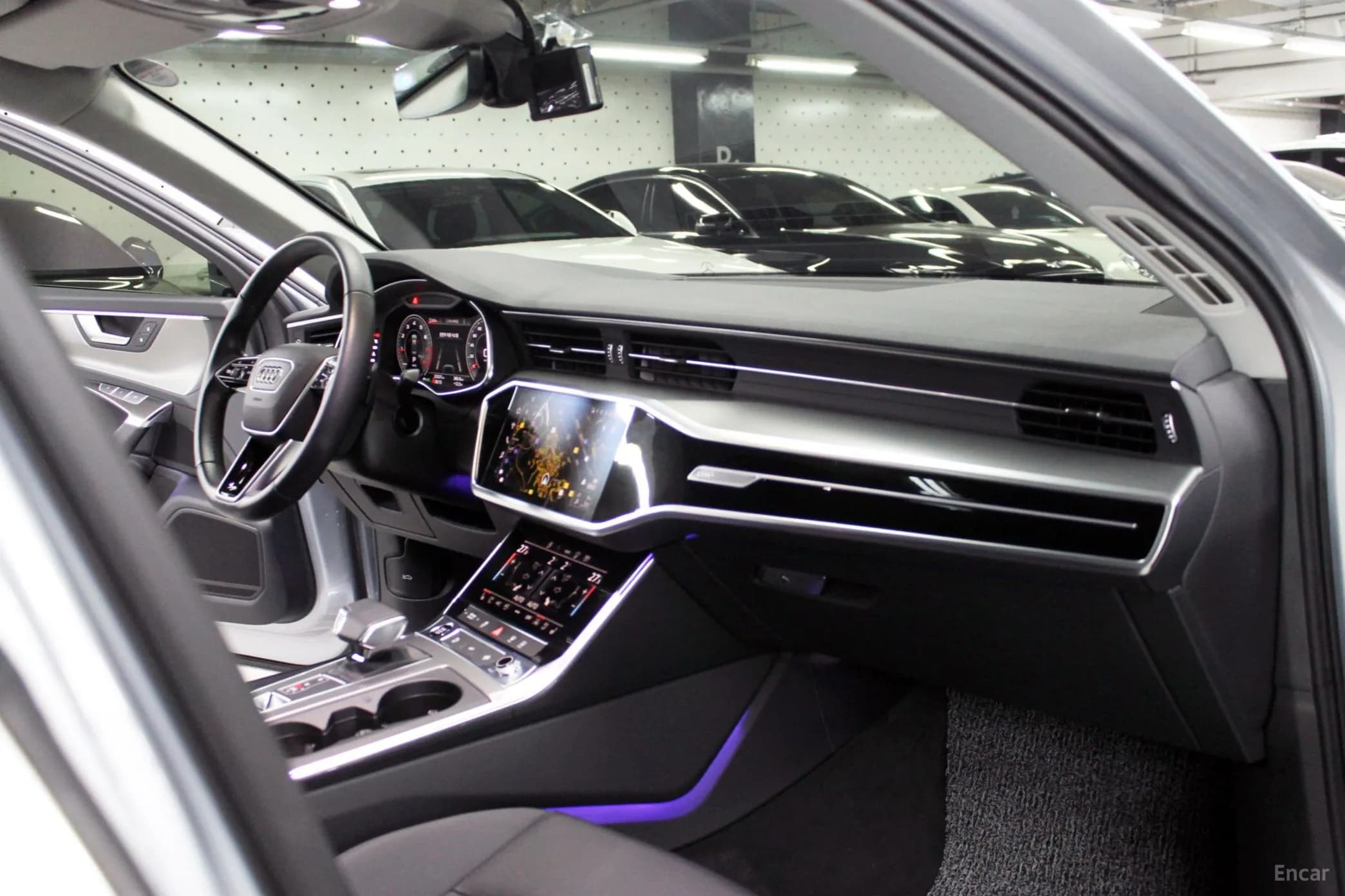 A6 (C8)