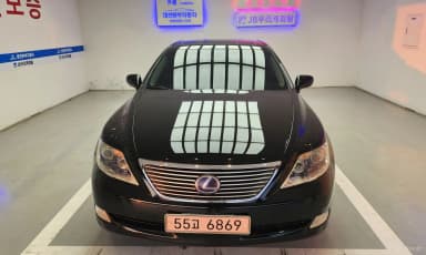 LS600hL