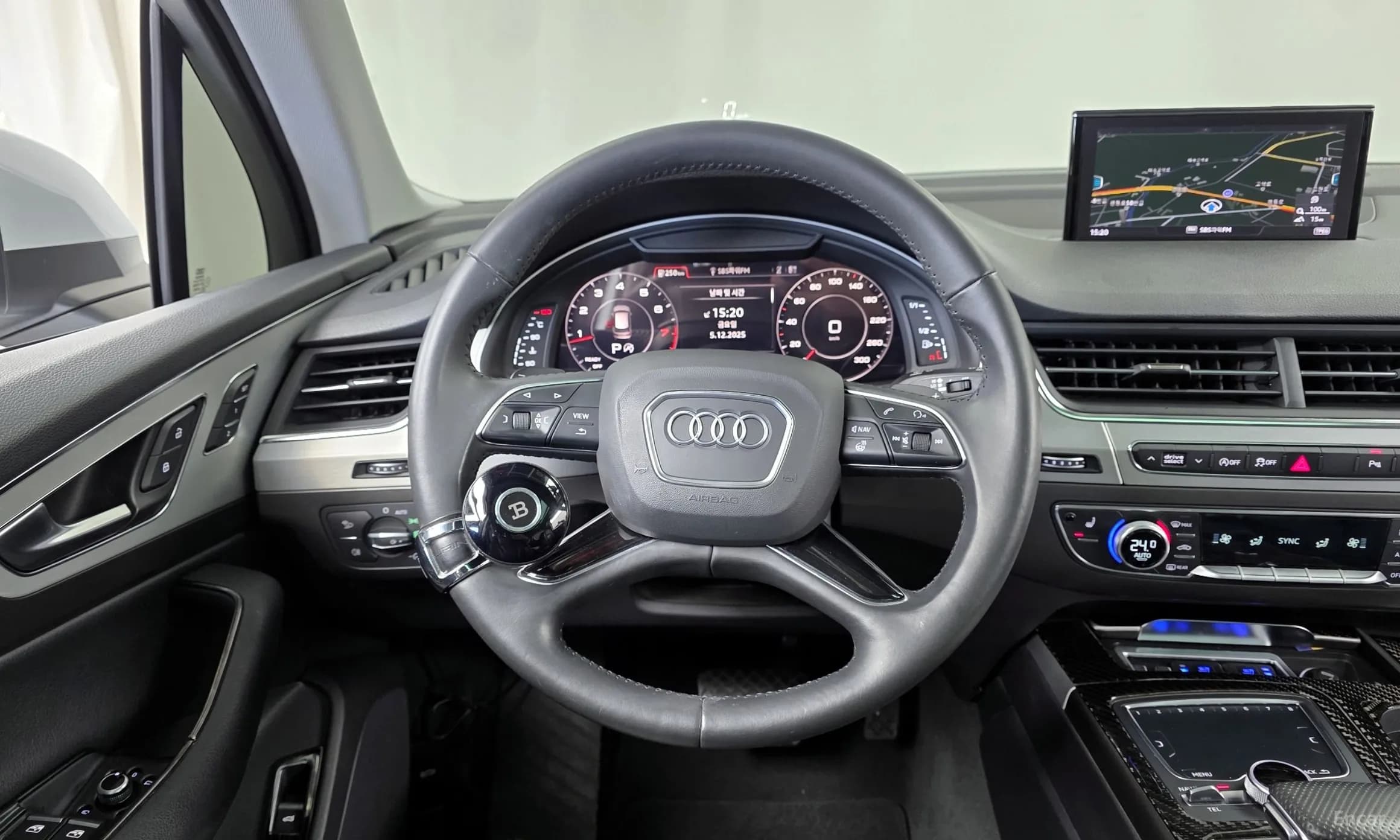 Q7 (4M)
