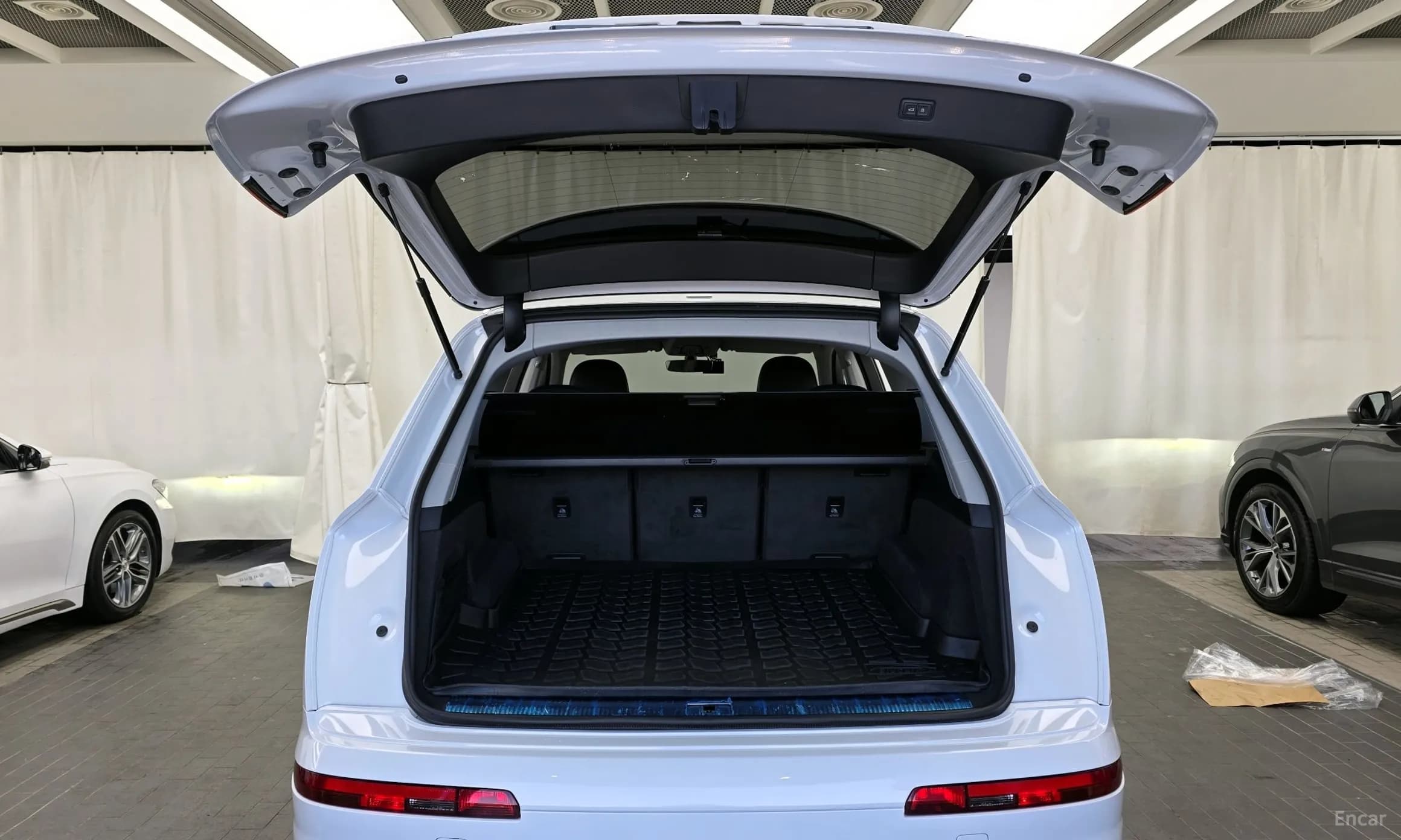 Q7 (4M)